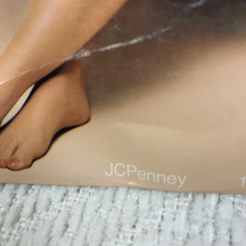 Vintage JCPenney QUEEN Short Navy Panty Hose‎ Long Wearing Sheer Toes Nude Heel